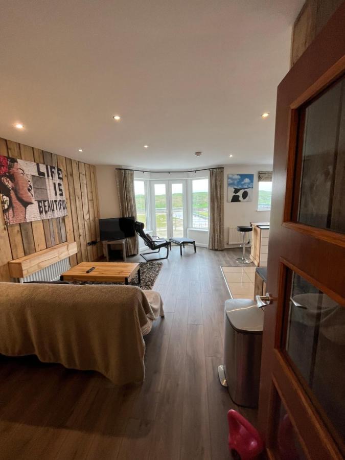2 Ramore Ave Portrush Exterior foto