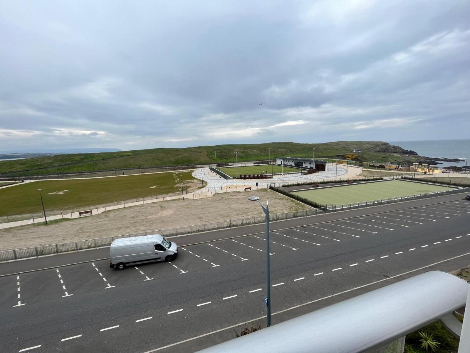 2 Ramore Ave Portrush Exterior foto
